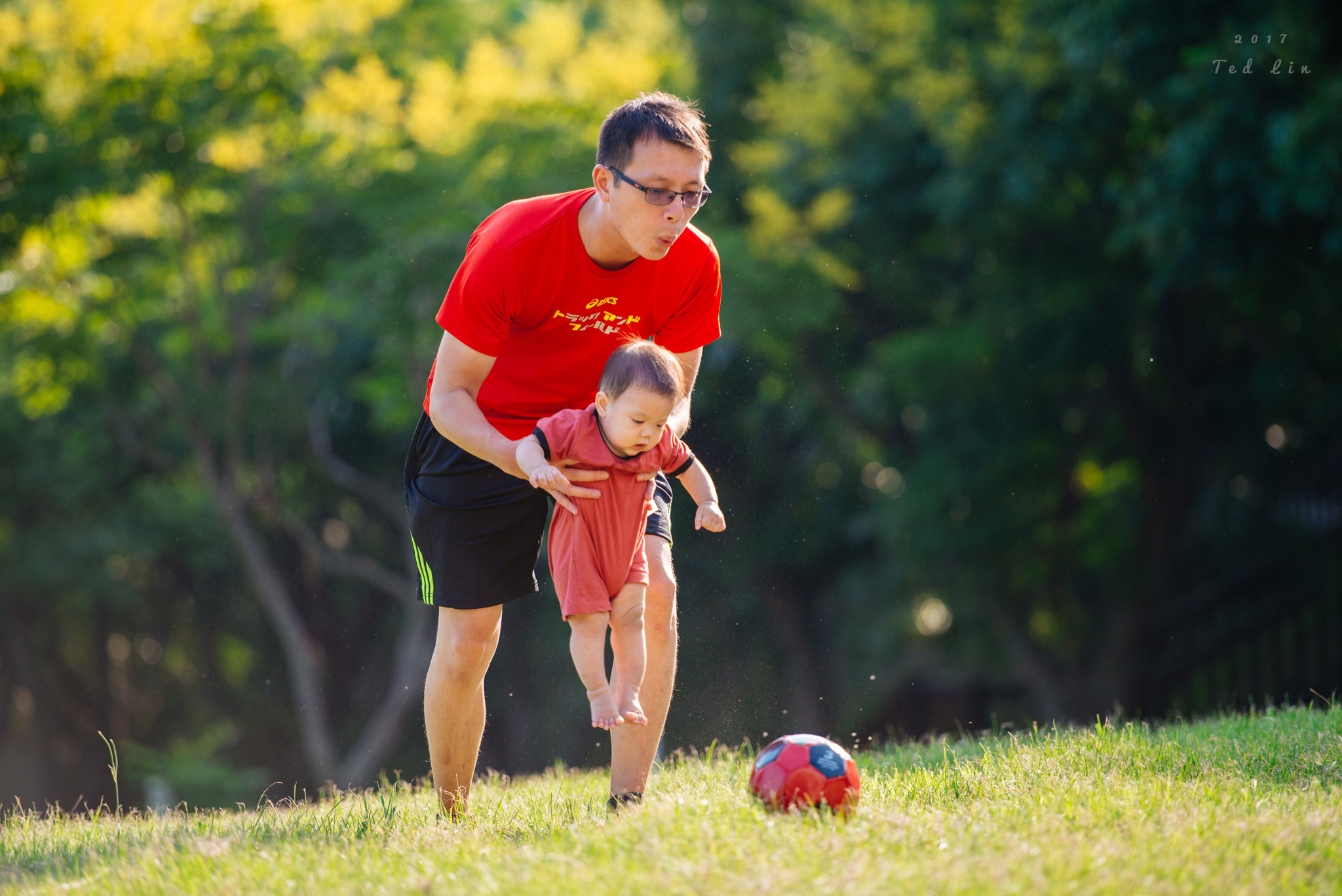 夏日足球瘋。親子寫真