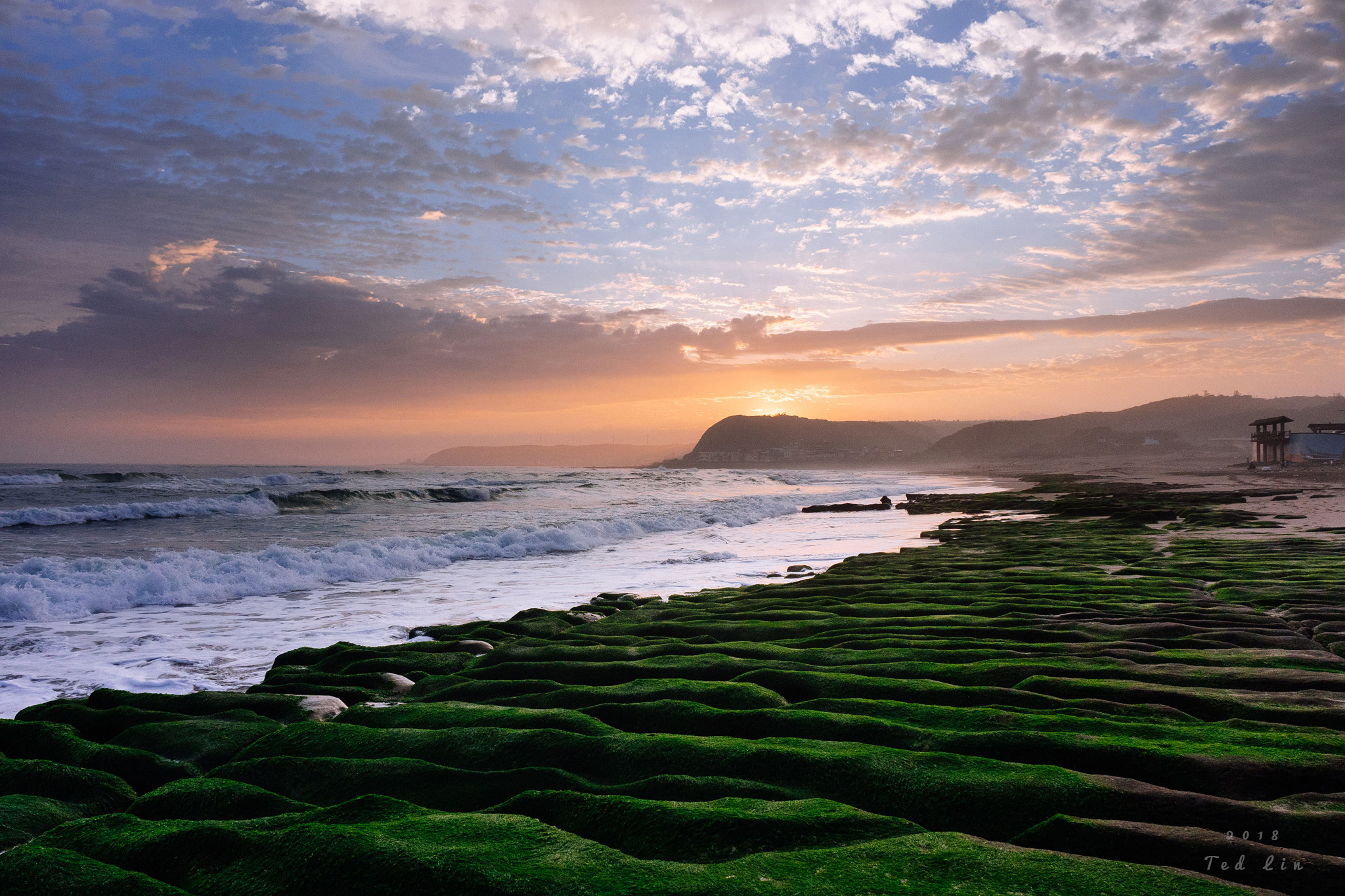 等下一個天亮。石門老梅石槽